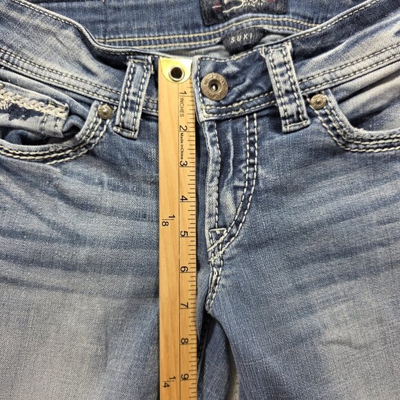 Silver Jeans Suki Capri Womens 26 Mid Rise Stretch Denim Embroidered Pockets Jea - Picture 10 of 11